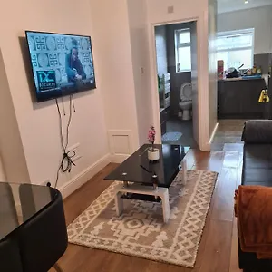 Luxury One Bedroom Flat London